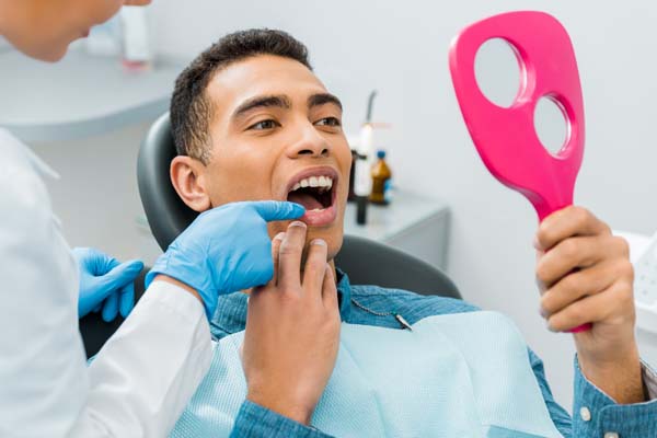 What Can A Dentist Detect During A Dental Checkup?