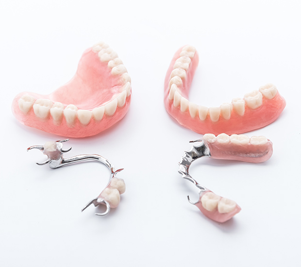 Burbank Dentures and Partial Dentures