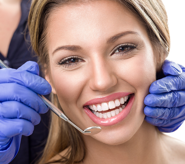 Burbank Teeth Whitening at Dentist
